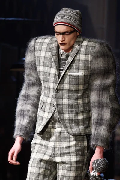 Look 68